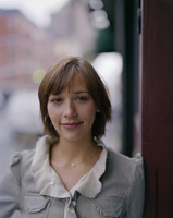 Rashida Jones Longsleeve T-shirt #2122934