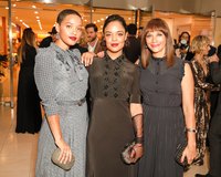 Rashida Jones Longsleeve T-shirt #2849670