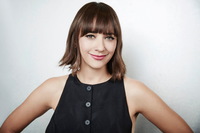 Rashida Jones Longsleeve T-shirt #3676859