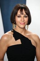 Rashida Jones Longsleeve T-shirt #3936534