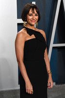 Rashida Jones Longsleeve T-shirt #3936535