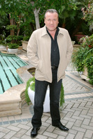 Ray Winstone Longsleeve T-shirt #2235891