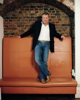 Ray Winstone t-shirt #2310971