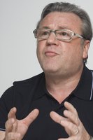 Ray Winstone t-shirt #2310979