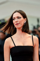 Rebecca Hall Longsleeve T-shirt #2868394