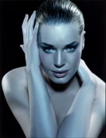 Rebecca Romijn Longsleeve T-shirt #1348599