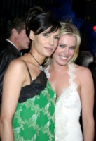 Rebecca Romijn Longsleeve T-shirt #1416043