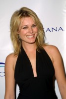 Rebecca Romijn Longsleeve T-shirt #1416120
