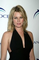 Rebecca Romijn Longsleeve T-shirt #1416315