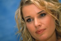 Rebecca Romijn Longsleeve T-shirt #1416519
