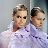 Rebecca Romijn Sweatshirt #3633756