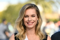 Rebecca Romijn Sweatshirt #3774190