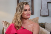 Rebecca Romijn mug #G2401188