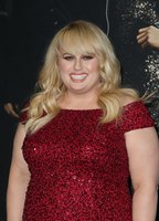 Rebel Wilson Longsleeve T-shirt #2965699