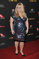 Rebel Wilson Sweatshirt #2965732