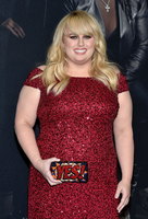 Rebel Wilson Longsleeve T-shirt #2965868