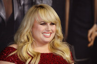 Rebel Wilson Longsleeve T-shirt #2965911