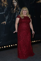 Rebel Wilson Longsleeve T-shirt #2965949
