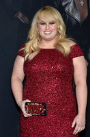 Rebel Wilson Longsleeve T-shirt #2966014