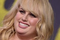 Rebel Wilson mug #G1208148