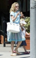 Reese Witherspoon tote bag #G43976