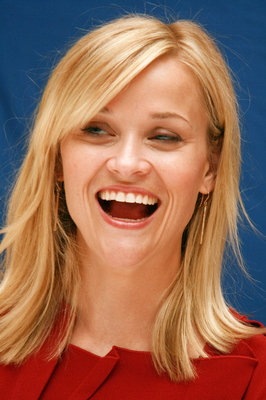 Reese Witherspoon Mouse Pad 2244357
