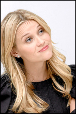 Reese Witherspoon Poster 2288091