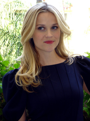 Reese Witherspoon puzzle 2288093