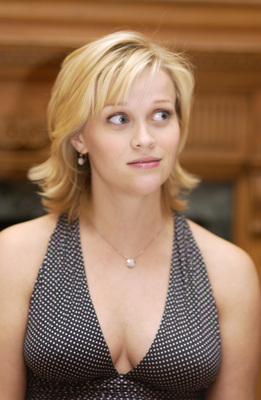 Reese Witherspoon Mouse Pad 2386016