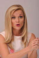 Reese Witherspoon t-shirt #2489282