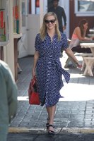 Reese Witherspoon t-shirt #3059457