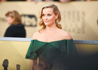 Reese Witherspoon Longsleeve T-shirt #3216680