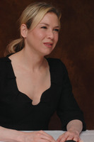 Renee Zellweger t-shirt #2228446