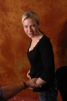 Renee Zellweger t-shirt #2237229