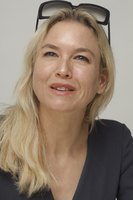 Renee Zellweger hoodie #2251521