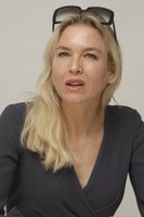 Renee Zellweger t-shirt #2251551