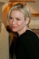 Renee Zellweger Sweatshirt #2251564