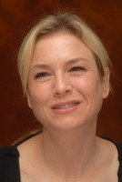 Renee Zellweger t-shirt #2268355