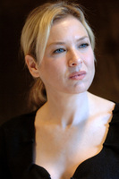 Renee Zellweger t-shirt #2268361