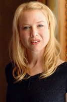 Renee Zellweger t-shirt #2268364