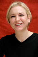 Renee Zellweger t-shirt #2406728