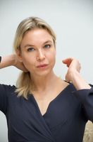 Renee Zellweger hoodie #2417757