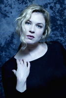 Renee Zellweger hoodie #3264386
