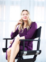 Renee Zellweger t-shirt #3661231