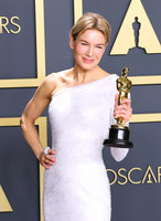 Renee Zellweger t-shirt #3935046