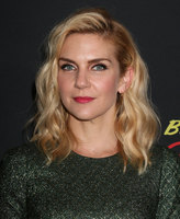Rhea Seehorn Longsleeve T-shirt #3808407