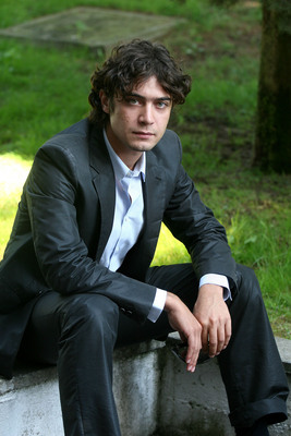 Riccardo Scamarcio Mouse Pad 2195522