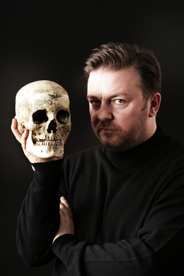 Ricky Gervais magic mug #G443408