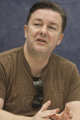 Ricky Gervais Poster 2258410