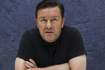 Ricky Gervais Mouse Pad 2258421